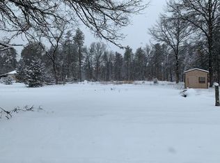 10253 Pigeon Dr, Harrison, MI 48625