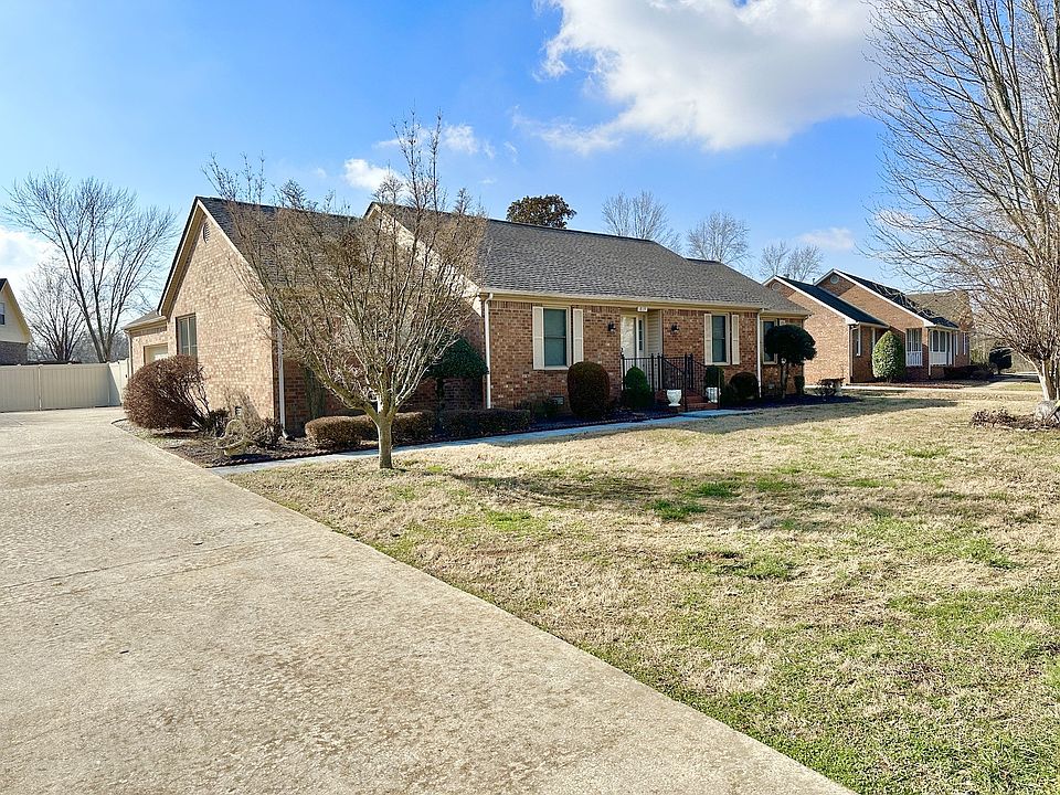 819 W Thompson Ln, Murfreesboro, TN 37129 Zillow