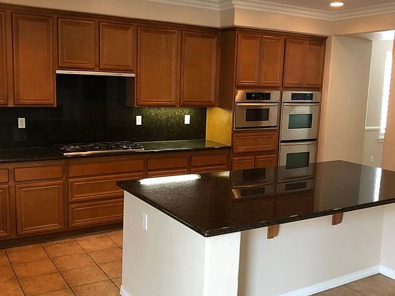 4th image of 6513 Seavey Ct