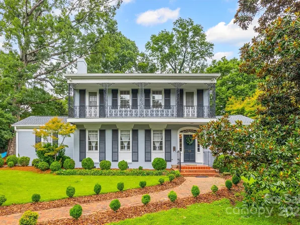 626 Oakwood Ln, Rock Hill, SC 29730