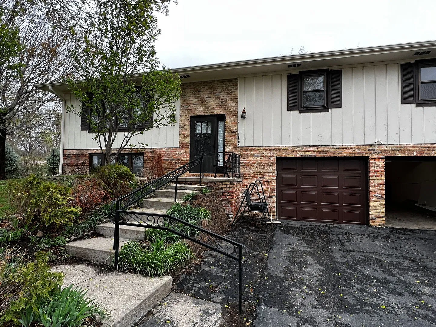 East Council Bluffs 3BD/3BA Split-Level House — Photo 2