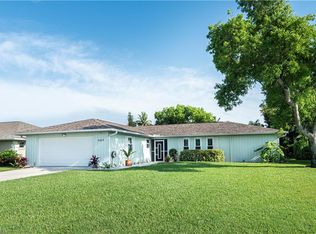 4604 Chippendale Dr, Naples, FL 34112