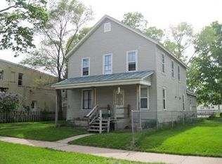 1605 Loomis St, La Crosse, WI 54603