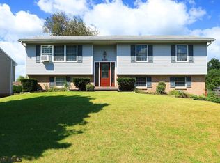 106 Willowbrook Dr, Boalsburg, PA 16827