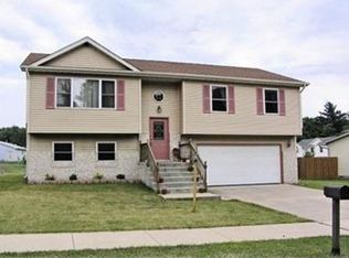 5151 Marquette Rd, Portage, IN 46368