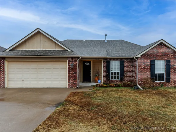 13611 N 111th Ave E, Collinsville, OK 74021