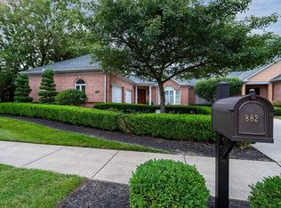 882 Windsor Green Dr, Villa Hills, KY 41017