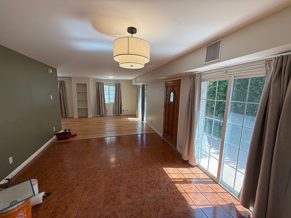 1st image of 2446 S Centinela Ave