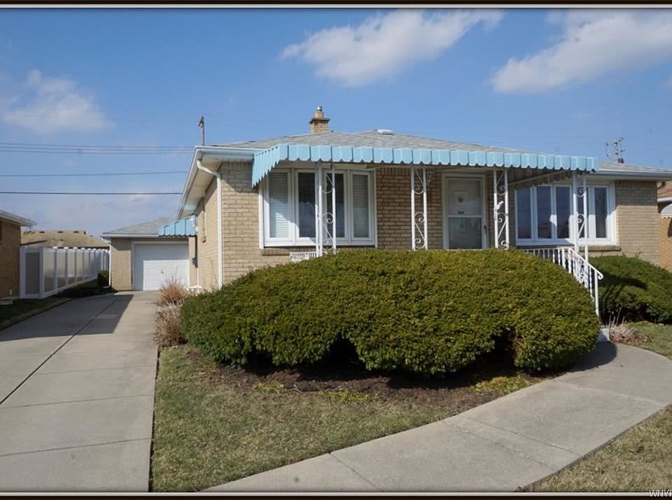 1st image of 106 Lydia Ln