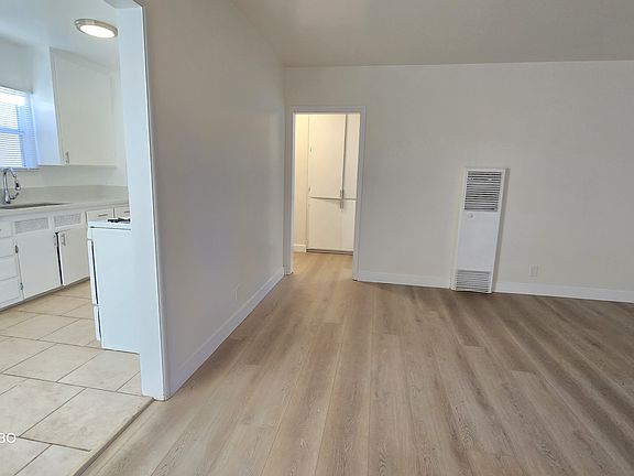 5th image of 3765 Hughes Ave #5