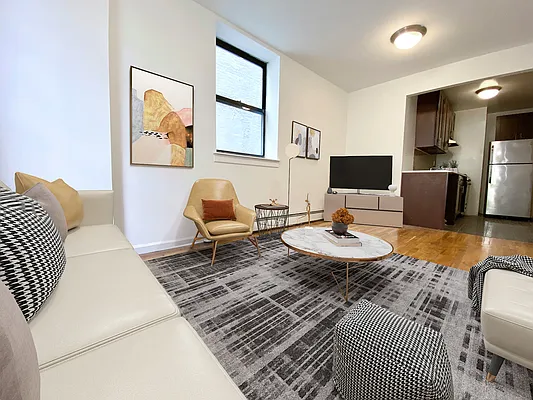 Rented by Vector New York, LLC | media 27