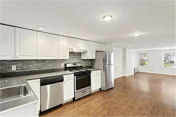 Rented by D'Andrea Craig Realty | media 5