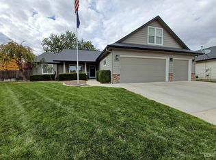 3239 N Dixon Ave, Meridian, ID 83646