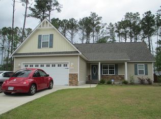 1408 Gould Rd, Jacksonville, NC 28540