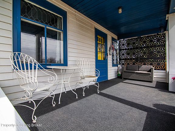 4th image of 408 1st St SW