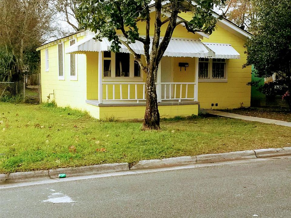 1st image of 741 E Waldburg St