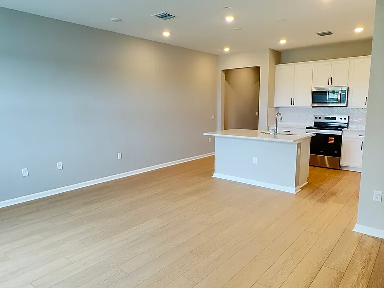 4298 Efendi Dr — Photo 21