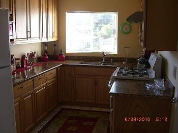 3rd image of 2854 Loyola Ave