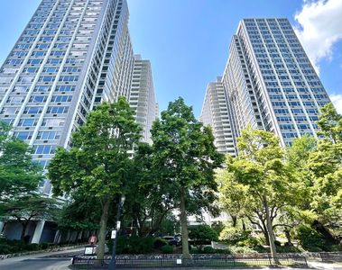 4250 N Marine Dr APT 1230, Chicago, IL, 60613
