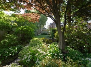 104 Neal St, Portland, ME 04102