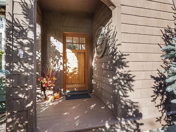 2nd image of 19314 SW Laurelhurst Way