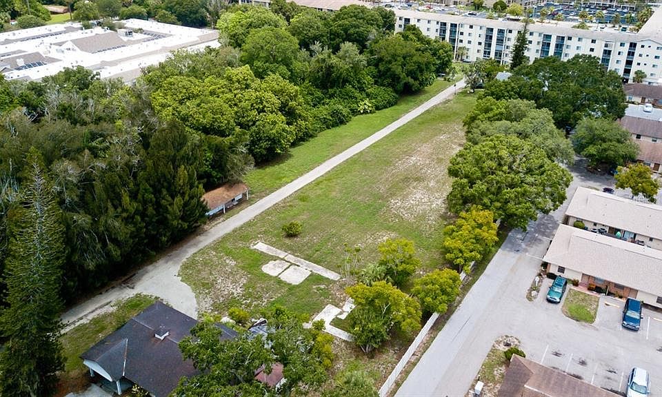 1st image of 3563 26TH STREET W LOT 03
