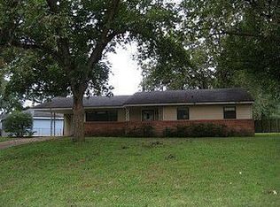 991 Richland Dr, Memphis, TN 38116