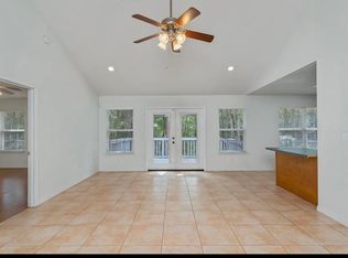 334 Strawbridge Dr, Crestview, FL 32539