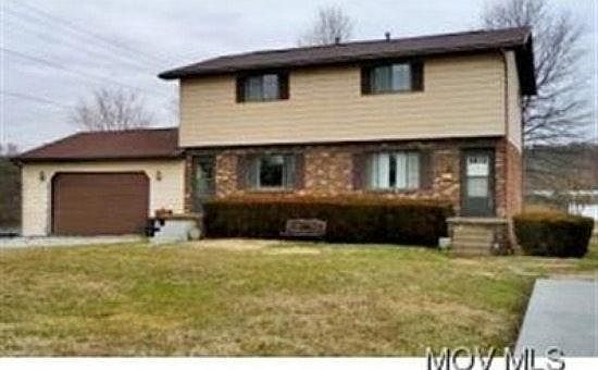 Rented Apt. A With Garage