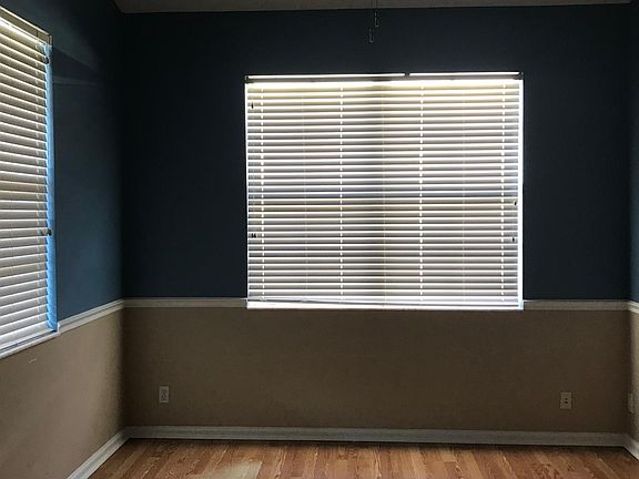 4th image of 184 NW Pleasant Grove Way