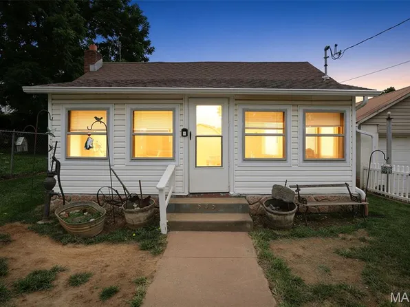 505 S Vandervoot St, Desloge, MO 63601