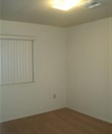 4th image of 374 N San Pablo Ln