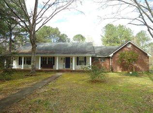 2078 Upton Rd, Crystal Springs, MS 39059