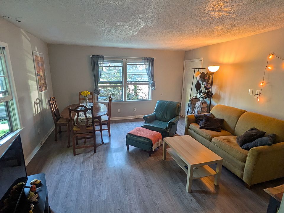 1st image of 2226 Grantland Ave #B