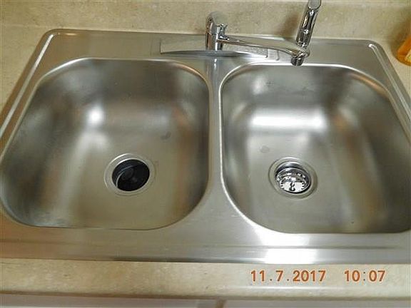 5th image of 2200 Berkett Dr
