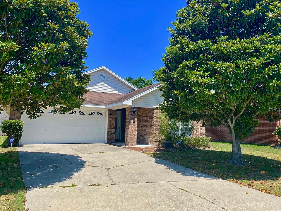 1st image of 7413 Cliff Cottage Dr