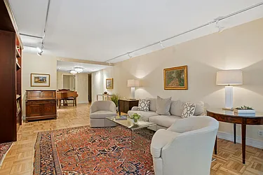 360 East 72nd Street