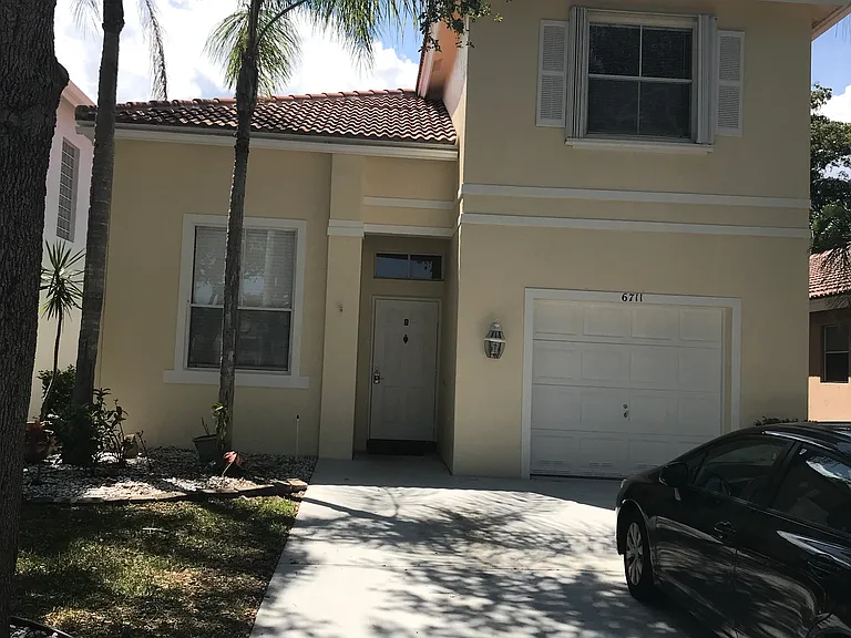 6711 Green Island Cir — Photo 2