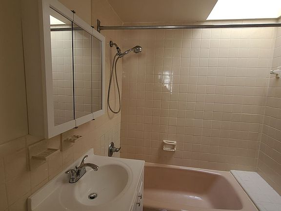 5th image of 42 Parsons St #2F