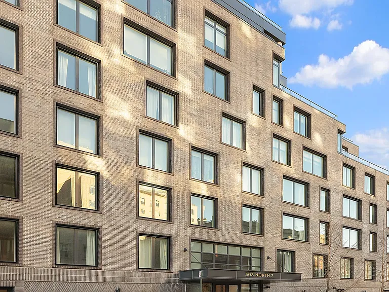 308 N 7th St #3D — Photo 11