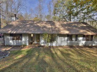 4200 Blue Flint Ln, Earlysville, VA