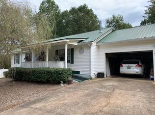 138 Hooper Rd, Cleveland, GA 30528