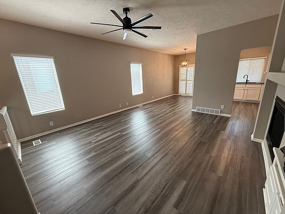 3rd image of 5144 N 144th Ct