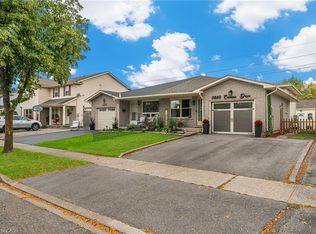 5880 Crimson Dr, Niagara Falls, ON L2G 7T7