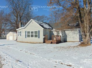 917 Merrill St, De Pere, WI 54115