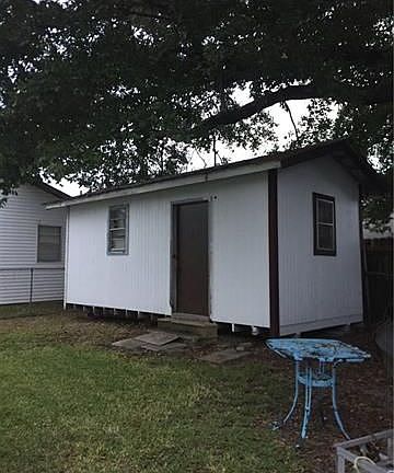 2nd image of 754 Avenue D
