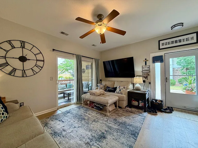 4765 Hahns Peak Dr #101 — Photo 6