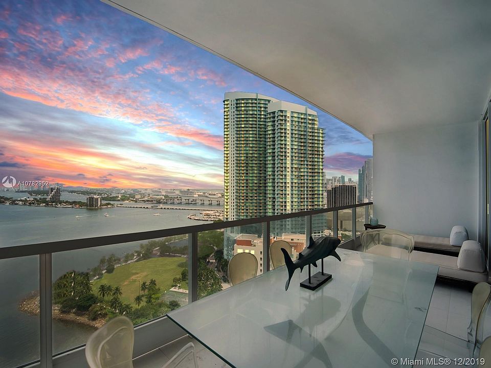1st image of 2020 N Bayshore Dr APT 2506