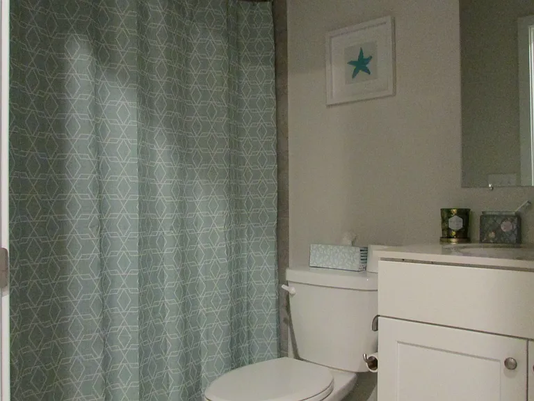 29369 Oxford Dr — Photo 16