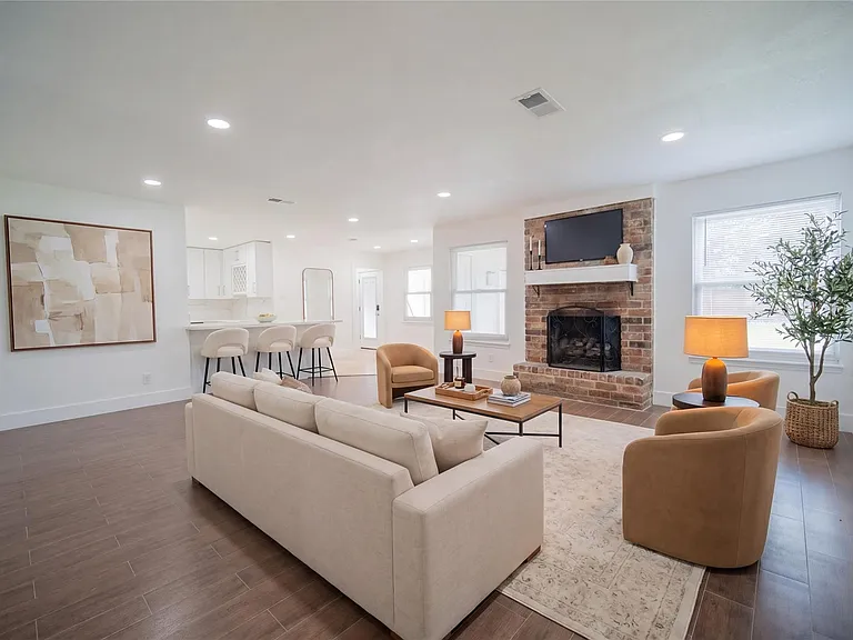 4815 Caris St — Photo 18